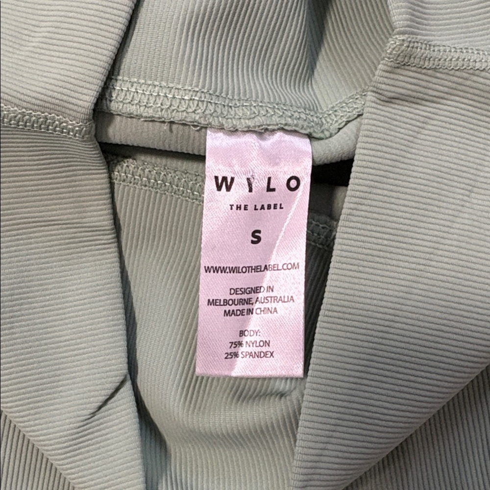 Wilo Mint Green Biker Shorts - Picture 2 of 3